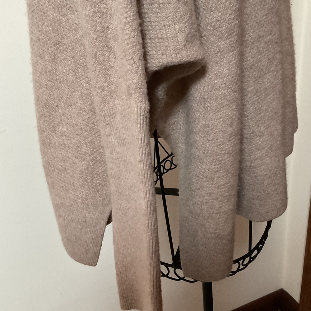 The Shea Oversized Boxy Cashmere Sweater by Maeve, oatmeal, Medium - Picture 5 of 8